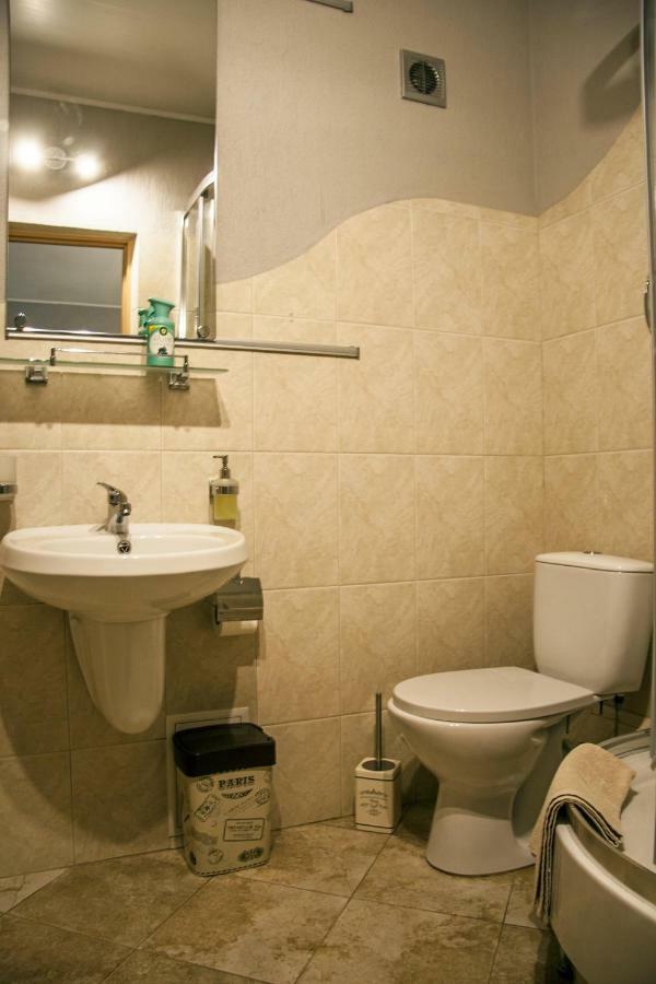 Great View Apartaments Near Lavra Kiev Dış mekan fotoğraf
